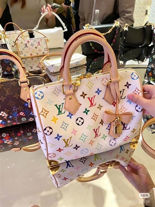 2026124175527736 130